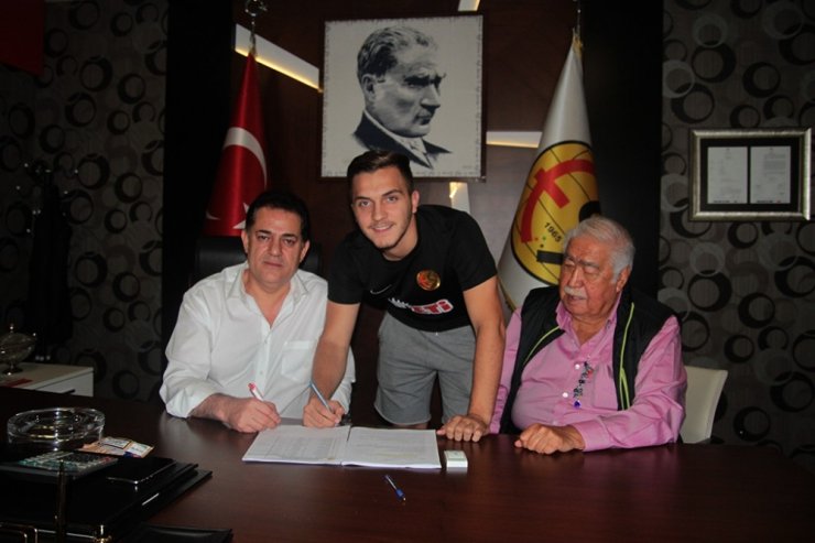 Erdon Daci Eskişehirspor’da