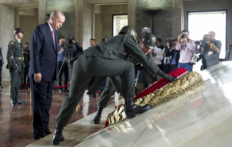 Yaş Üyeleri Anıtkabir’i Ziyaret Etti