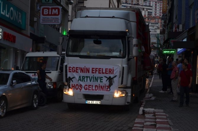 Şampiyon Boğalar Törenlerle Karşılandı