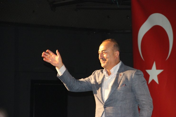 "Türk Milleti Tehdide Boyun Eğmez"