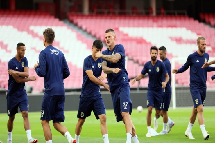 Fenerbahçe, Benfica Maçı Hazırlıklarını Tamamladı