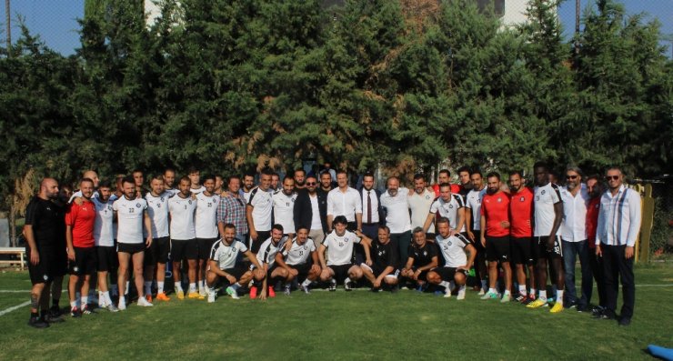Alpay Özalan, Altyapısından Yetiştiği Altay’ı Ziyaret Etti