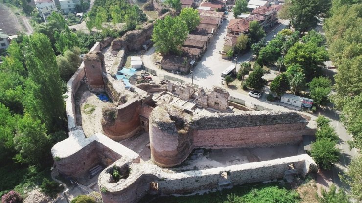 İstanbul Kapı’nın Altında ’Taş İpek Yolu’ Bulundu