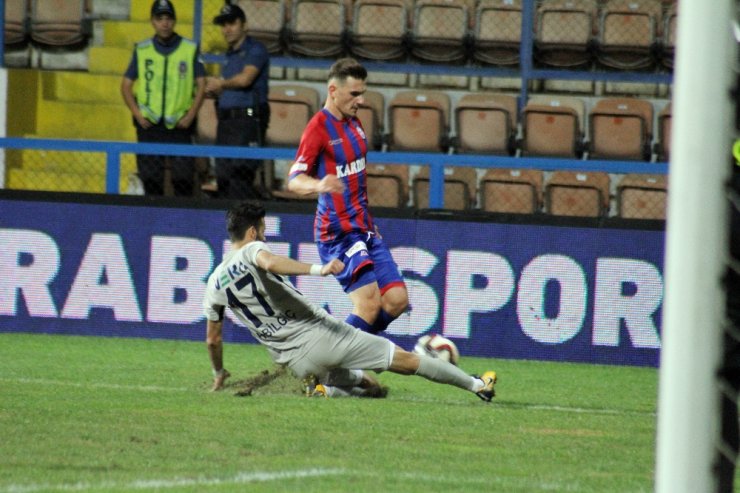 Adana Demirspor 3 Puanla Başladı
