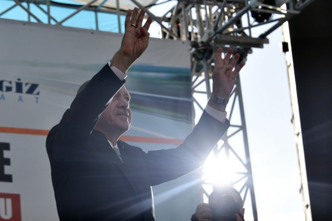 Cumhurbaşkanı Erdoğan: “Neymiş, Dövizmiş, Neymiş Kurmuş, Geçin O İşi Geçin”
