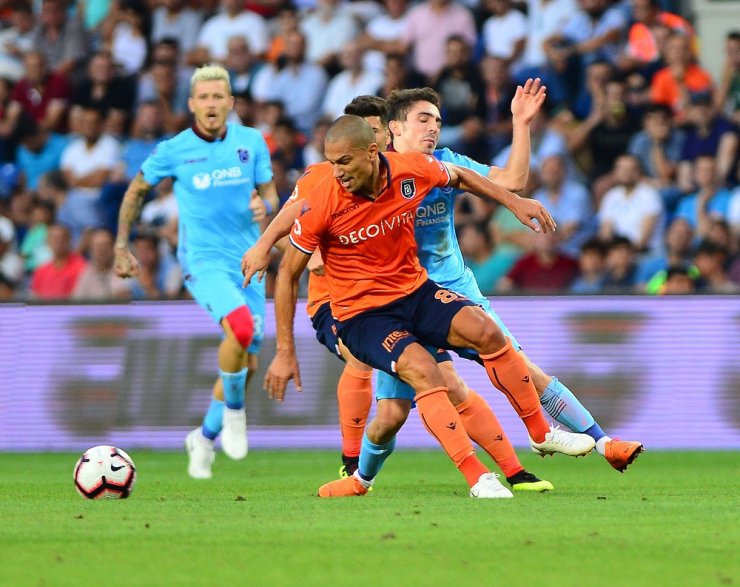 Başakşehir Trabzon’u 2-0’la Geçti