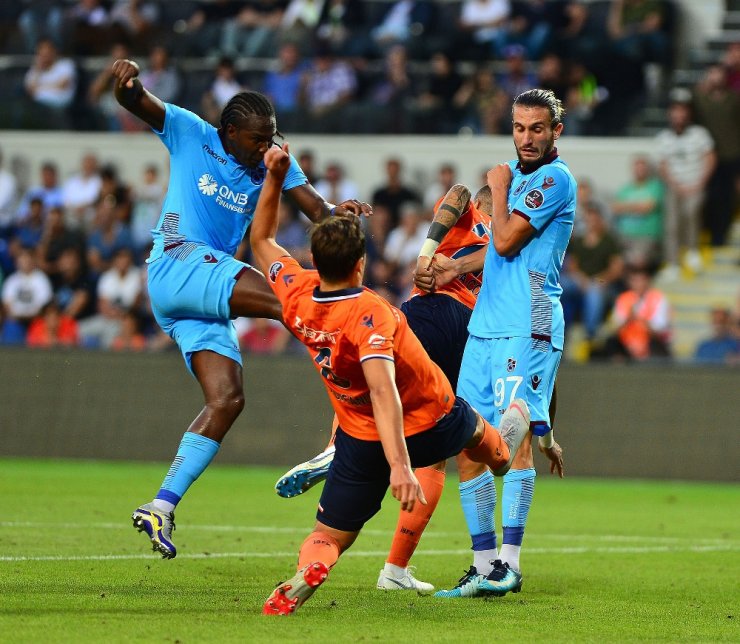 Başakşehir Trabzon’u 2-0’la Geçti