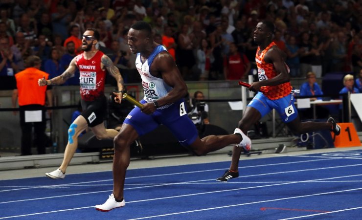 Türkiye, 4x100 Finalinde Rekor Kırdı