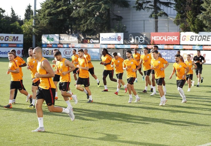 Galatasaray Göztepe Maçı Hazırlıklarını Tamamladı
