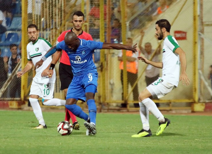 Adana Demirspor Evinde Kaybetti