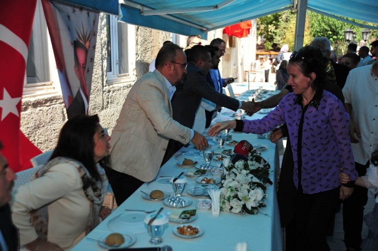 “Egemenlik Dövizin Değil, Milletindir”