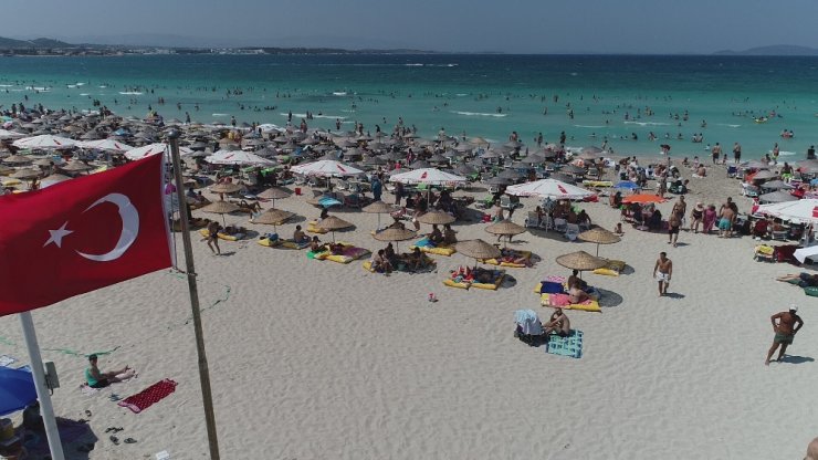 Nüfusunun 25 Katı Turist Ağırlıyor