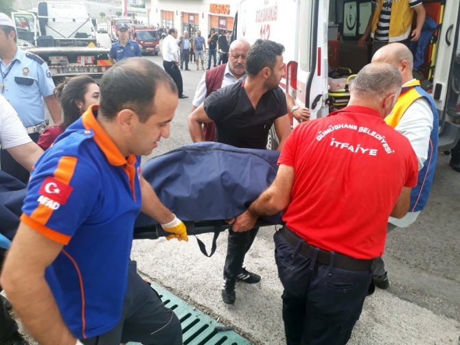Gümüşhane’de Otobüsün Altında Sıkışan Kadın Hayatını Kaybetti