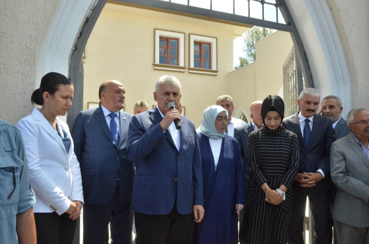 Tbmm Başkanı Binali Yıldırım Bilgi Evi’nin Açılışını Yaptı
