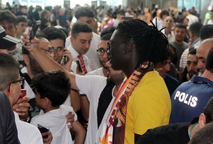 Gomis İstanbul’dan Ayrıldı