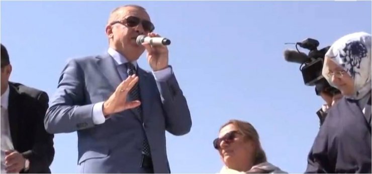Erdoğan, Selçuklu Mezarlığını Ziyaret Etti