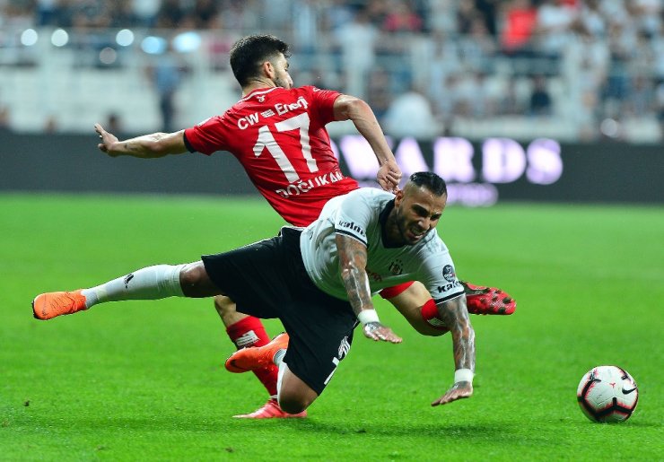 Kartal’a İlk Yarıda Şok