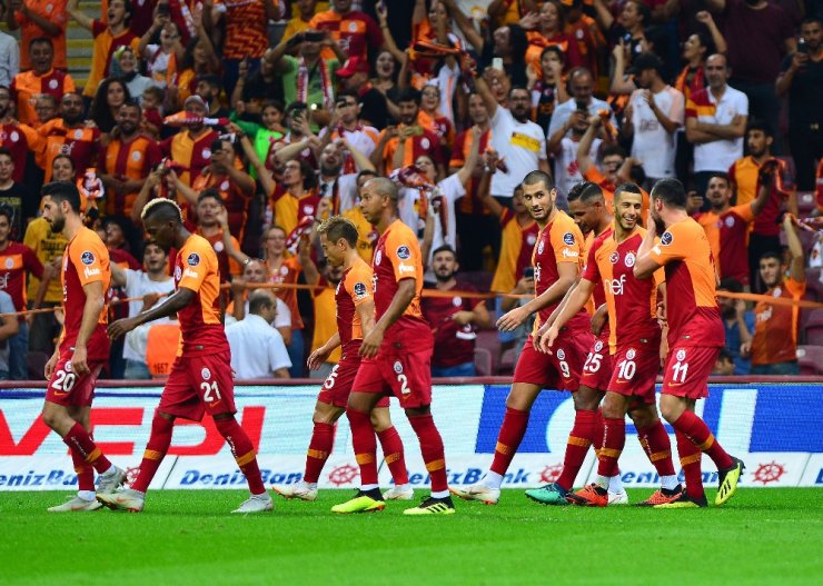 Aslan Yarım Düzine Gol Attı, 3’te 3 Yaptı