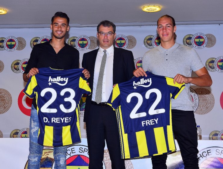 Fenerbahçe’de Frey Ve Reyes İmzaladı