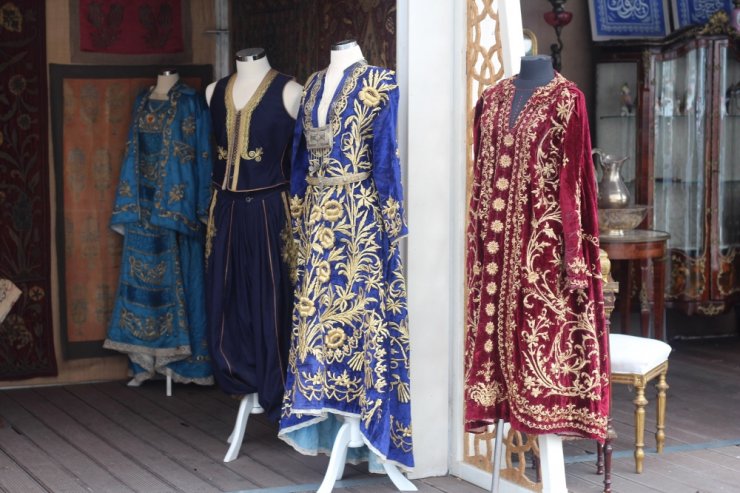 Osmanlı Giysileri Antika Festivali’nde Görücüye Çıktı