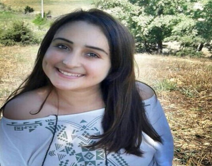 Anne-kız 18 Yıl Sonra Buluştu
