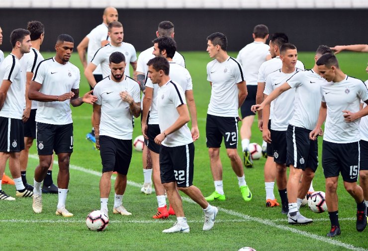 Partizan, Vodafone Park’ta Antrenman Yaptı