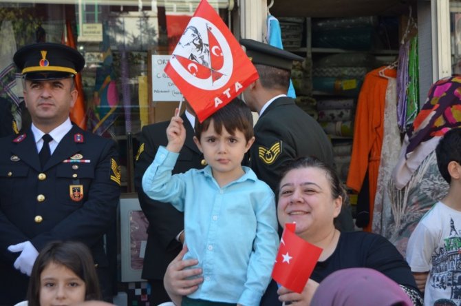 Artvin’de 30 Ağustos Zafer Bayramı Kutlandı