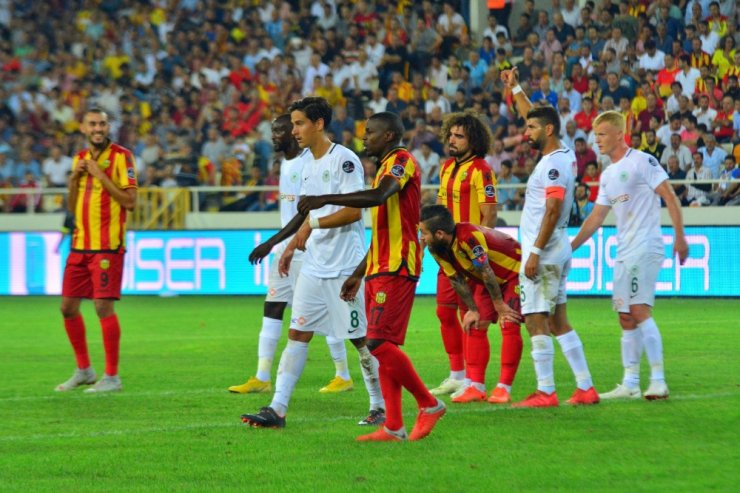 İlk Yarıda Tek Gol Var