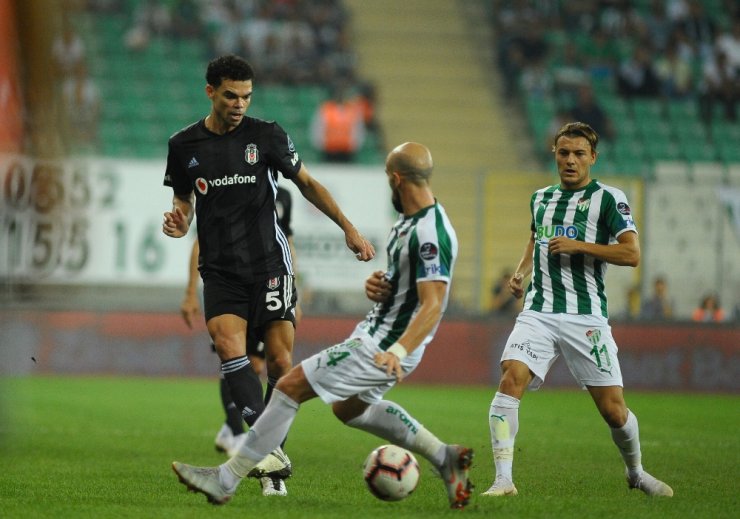 İlk Yarıdan Gol Sesi Çıkmadı