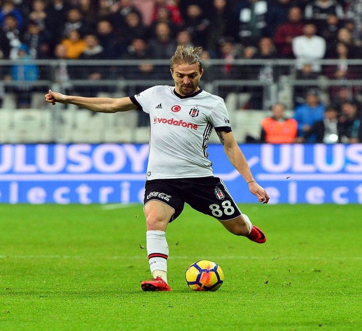 Beşiktaş’tan Flaş Caner Erkin Ve Gökhan Gönül Açıklaması