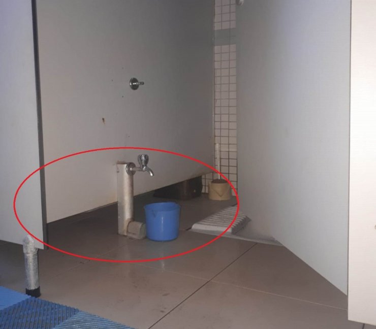 Tuvaletteki Röntgenciyi Vatandaş Yakaladı