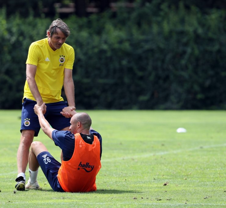 Fenerbahçe Pas Ve Şut Çalıştı