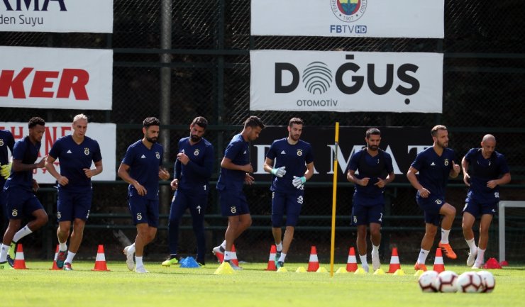 Fenerbahçe Pas Ve Şut Çalıştı