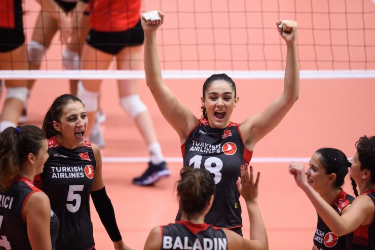 Filenin Sultanları Yarı Finalde