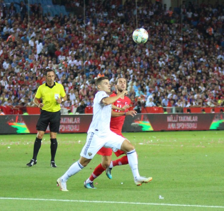 Milliler Kötü Başladı