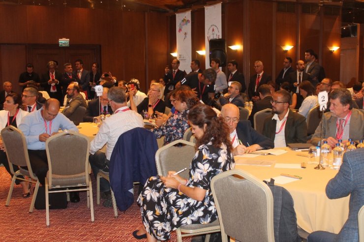 “Eğitimde Kıyameti Koparmamız Lazım”
