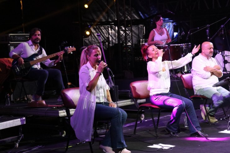 Festivale İlk Gün 20 Bin Kişi Katıldı