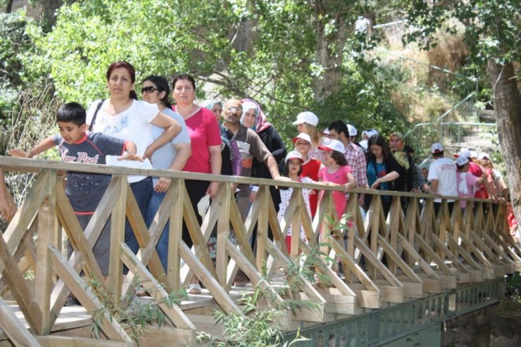 Turistlerin Uğrak Yeri Oldu