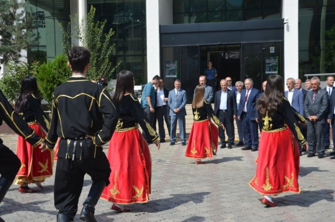 Bakan Turhan: 