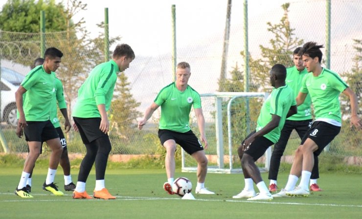 Atiker Konyaspor’da Fenerbahçe Mesaisi Sürdü