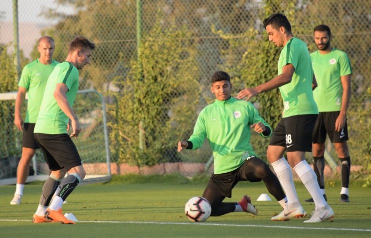 Atiker Konyaspor’da Fenerbahçe Mesaisi Sürdü