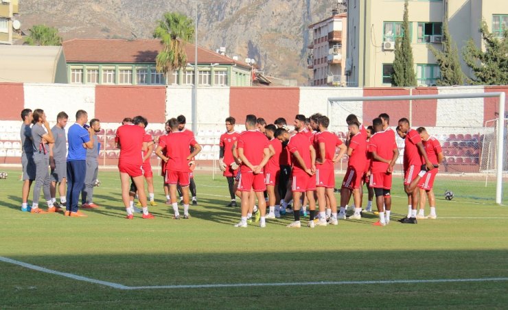 Hatayspor’da Adana Demirspor Mesaisi Sürüyor
