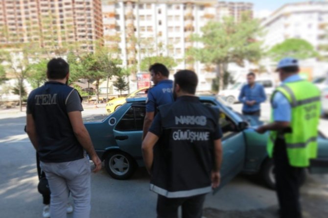 Gümüşhane’de Abartı Egzozlu 18 Araç Trafikten Men Edildi