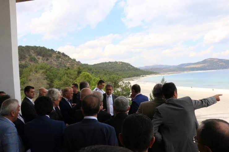 Bakanlık Yetkilileri Salda Gölü’nde İncelemelerde Bulundu