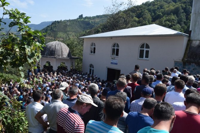 Giresun’daki Kazada Hayatını Kaybedenler Toprağa Verildi