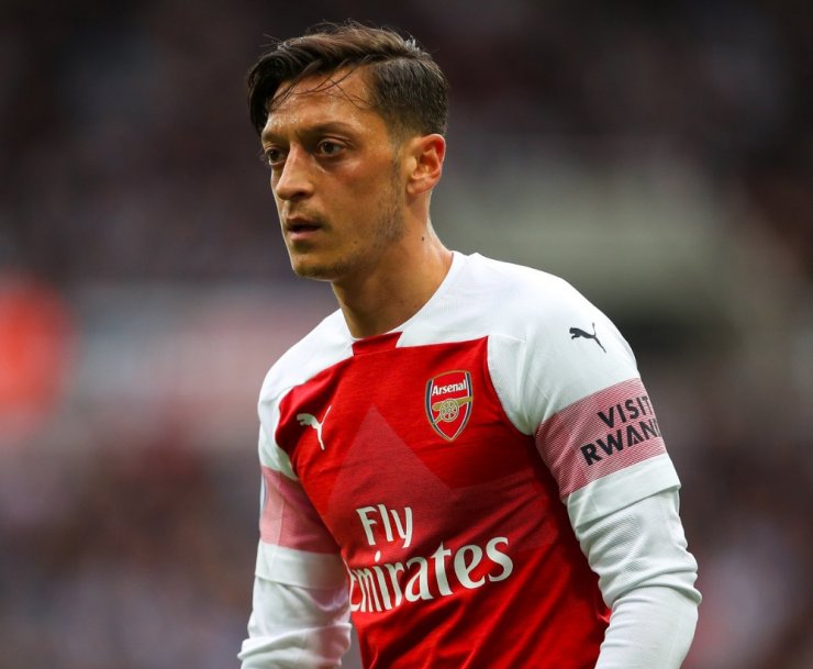 Mesut Özil 200. Resmi Maçını Boş Geçmedi