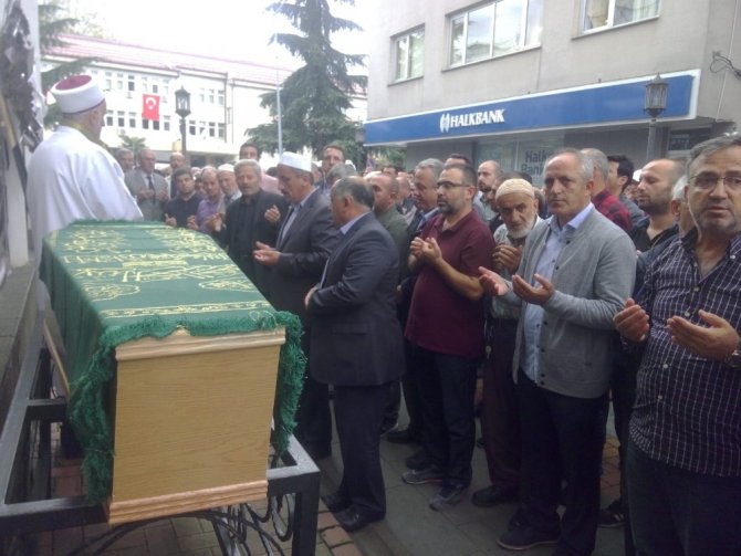 İngiltere’de Geçtiğimiz Hafta Lojmanda Ölü Bulunan Akademisyen Bugün Memleketinde Toprağa Verildi