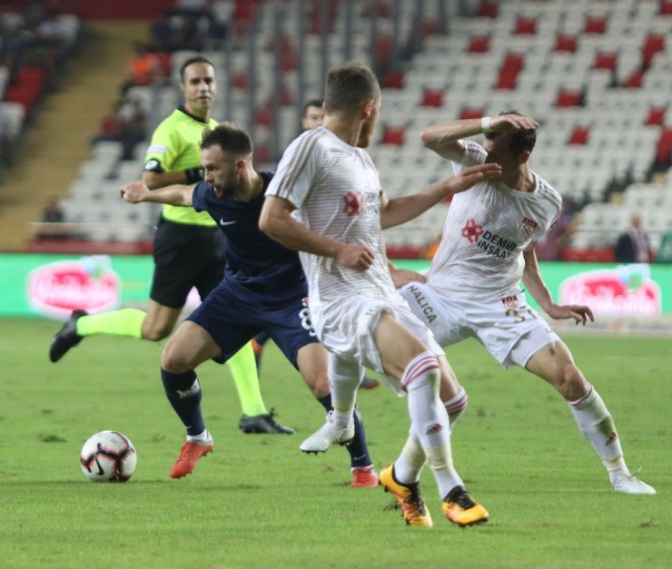 Antalyaspor:2 - Dg Sivasspor: 1