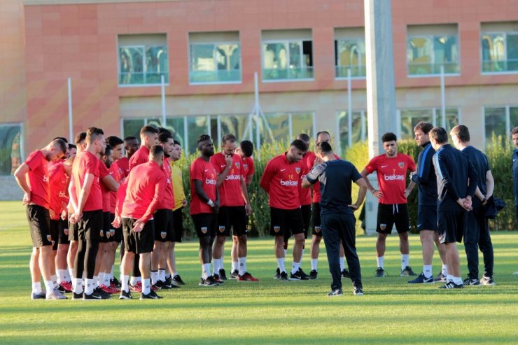 Kayserispor’da Beşiktaş Mesaisi Başladı