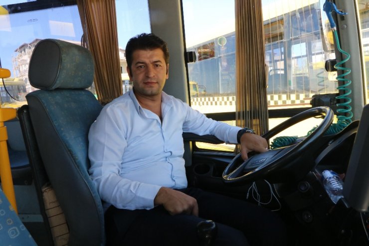 Kalp Krizi Geçiren Yolcusunu Hastaneye Yetiştirdi